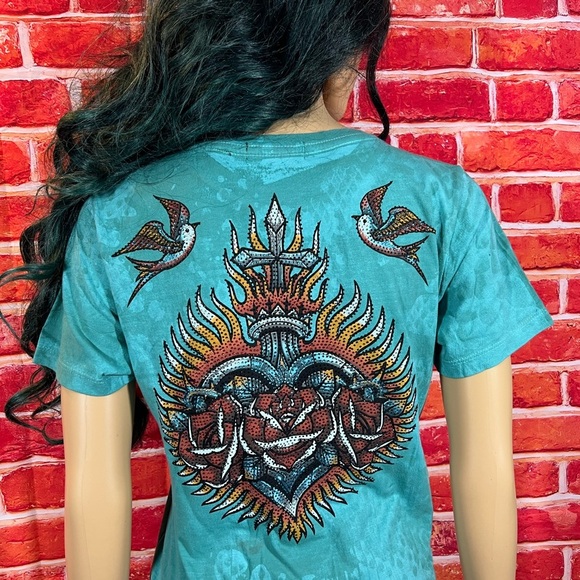 Affliction Women’s T- shirt - Picture 3 of 9